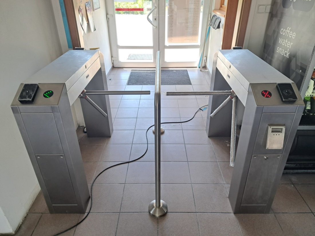 Instalace turniketů MODUL CROSS